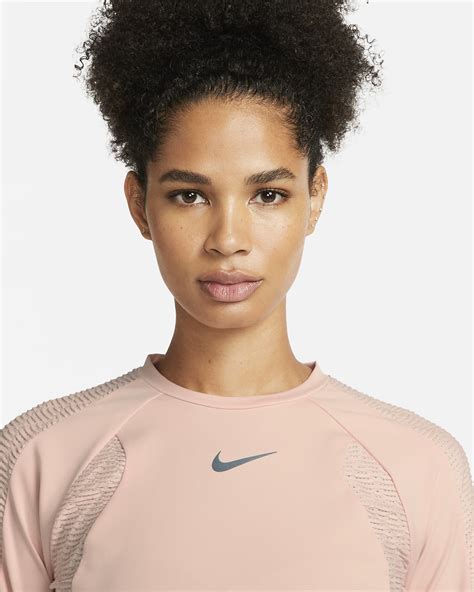 nike langarm laufoberteil damen|Nike Factory Stores.